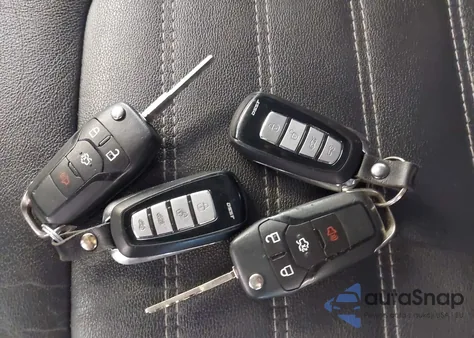 2015 Ford Fusion Se z USA, uszkodzony, nr VIN 3FA6P0HD2FR194901